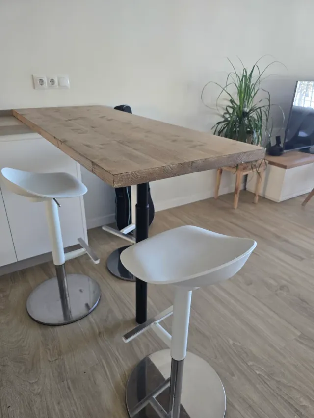 Mesa de cocina madera y metal