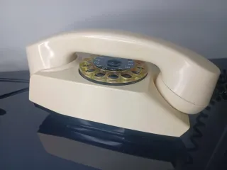 Teléfono vintage SAFNAT T&S Milano – Marfil 1960s