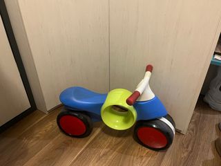 Moto sin pedales para niño