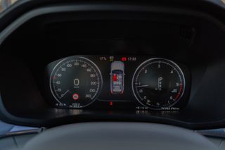 VOLVO XC60 2.0 D4 BUSINESS PLUS 190 CV