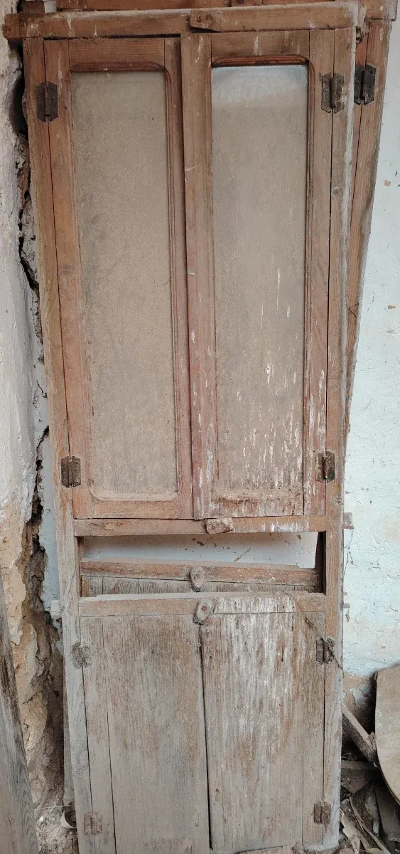 Puertas de madera para alacena