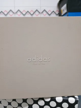 Scatole Adidas Edizione Limitata e Speciale a 2€