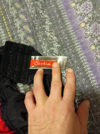 Camisón transparente negro y rojo