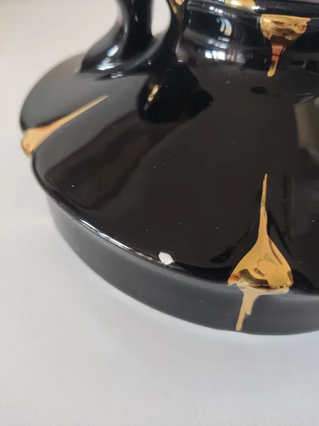 Teiera vintage in porcellana Manises