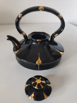 TETERA VINTAGE PORCELANA MANISES