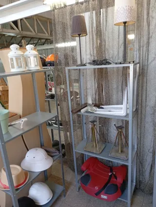 Varios artículos de decoración