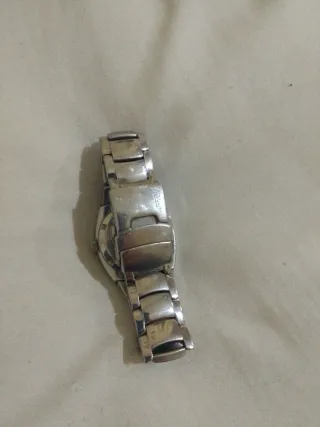 Reloj Lotus Plata y Blanco