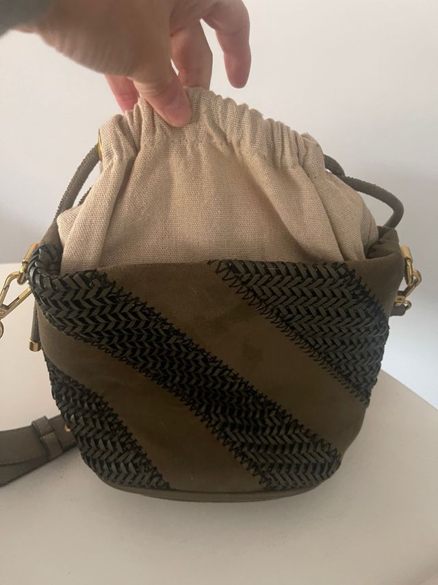 Bolso Saco Zara Negro y Verde Militar