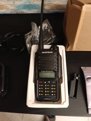 Emisora marina Baofeng UV-8R PLUS