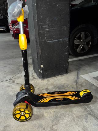 Patinete infantil 3 ruedas con luces