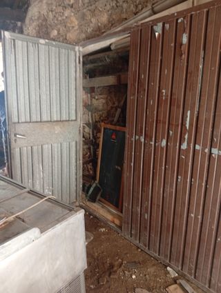 Puerta Metálica Garaje Marrón