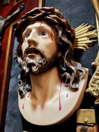 CRISTO DE LIMPIAS BUSTO DE OLOT