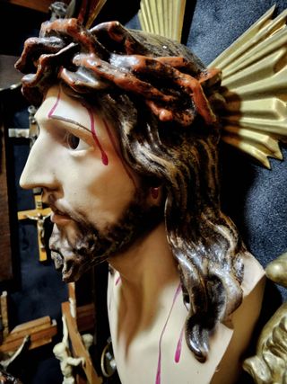 CRISTO DE LIMPIAS BUSTO DE OLOT