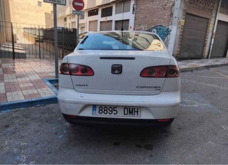 SEAT Cordoba 2005 - foto 1