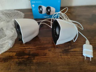 Altavoces Logitech Z120