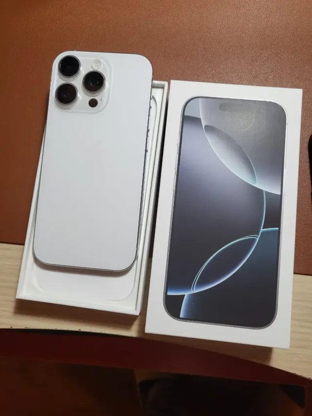iPhone 16 Pro 256GB Blanco como nuevo