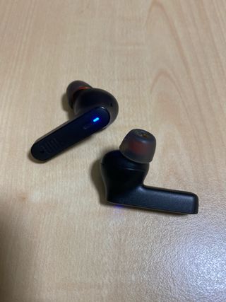 Auriculares JBL Tune 230NC TWS