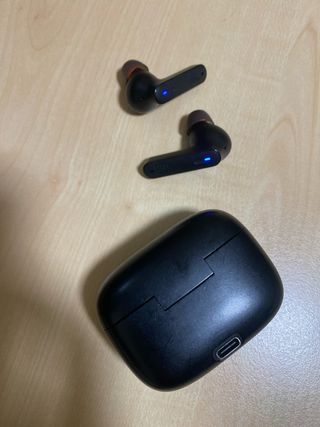 Auriculares JBL Tune 230NC TWS