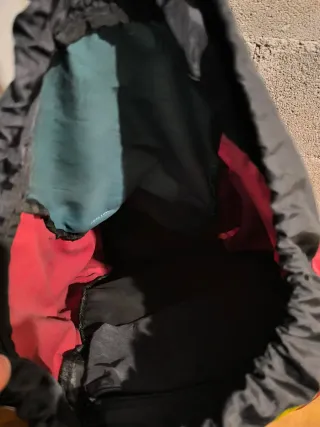 Mochila Montaña Retro Roja y Turquesa