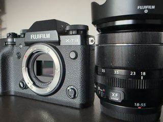 Fujifilm X-T3 + XF18-55mm + Grip + 4 Baterías