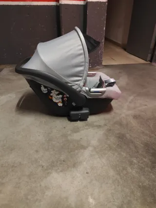 Silla coche grupo 0+ homologada.