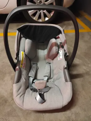 Silla coche grupo 0+ homologada.