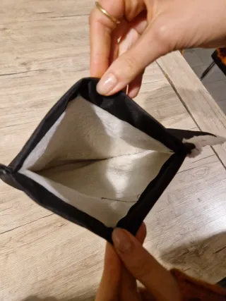 Guanti invernali neri con interno bianco