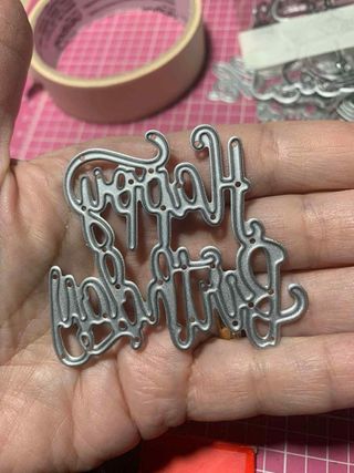 Fustelle metalliche per scrapbooking