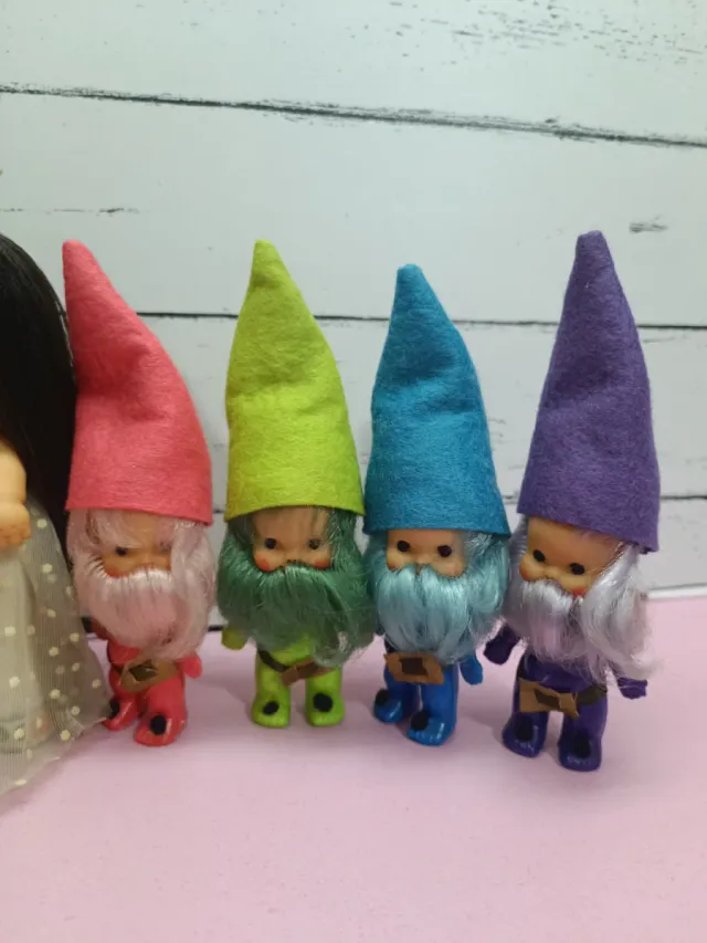 Barriguitas Blancanieves y 7 Enanitos