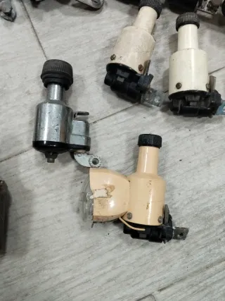Lote 15 dinamos de bicicleta antiguas