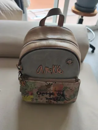 Mochila Anekke Beige y Multicolor