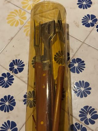 Set barbecue in tubo trasparente