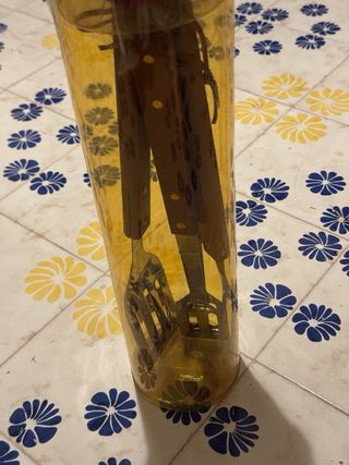 Set barbecue in tubo trasparente