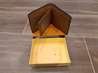 Cartera Louis Vuitton Monogram precio negociable