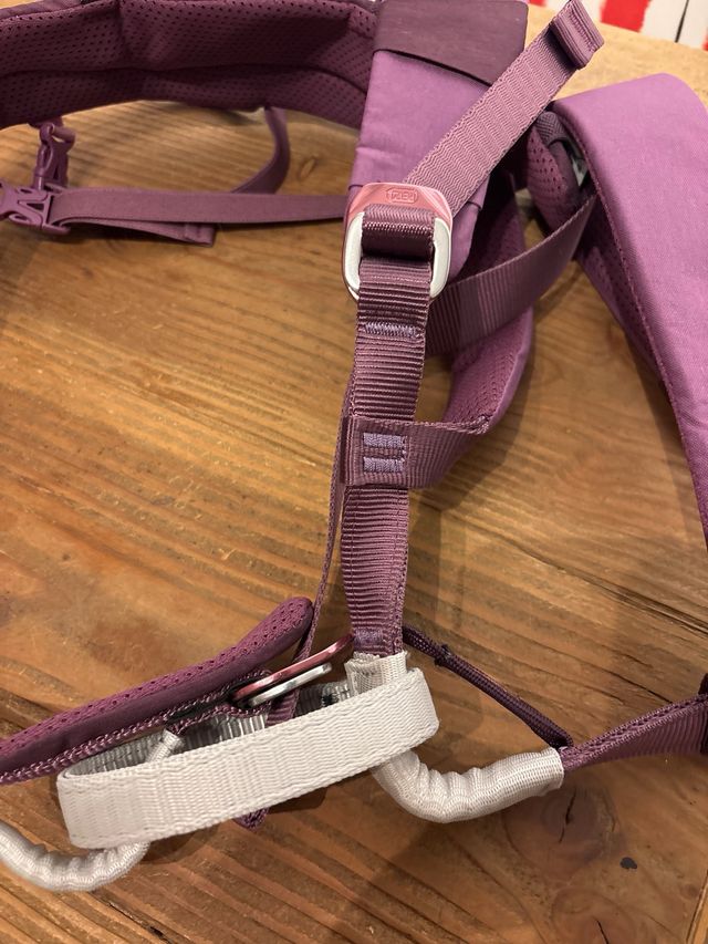 Arnés de escalada Petzl Luna Morado