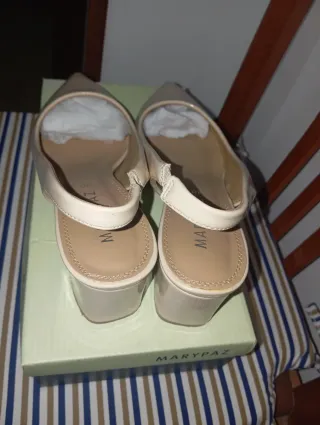 Zapatos MARYPAZ Talla 40 Beige Tacón Slingback