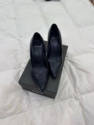 Zapatos de tacón negros talla 38