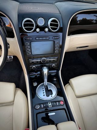 Bentley Continental GTC 6.0 W12 560CV. 2007
