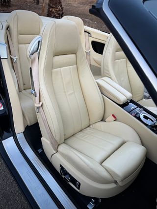 Bentley Continental GTC 6.0 W12 560CV. 2007