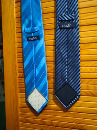 Corbatas Rayas Azul y Gris