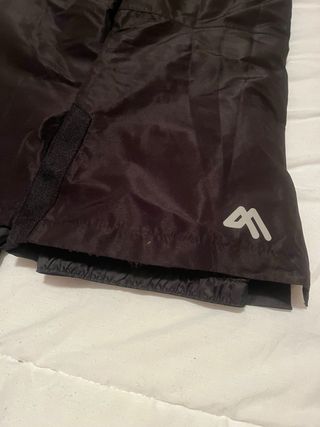 Pantalón de esquí negro 134