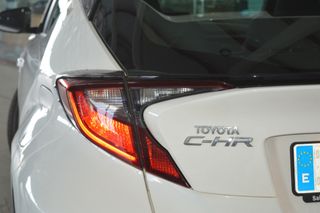 TOYOTA C-HR 125H Active