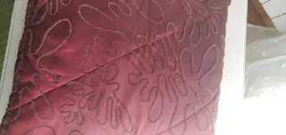 Edredón Cama 1.50 a 1,80m + cojines