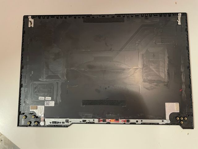 Copertura posteriore per Asus G512L con cornice