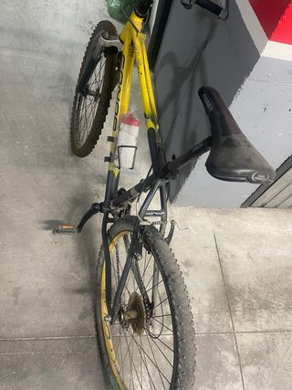 2 Bicicletas de Montaña CONOR y BH