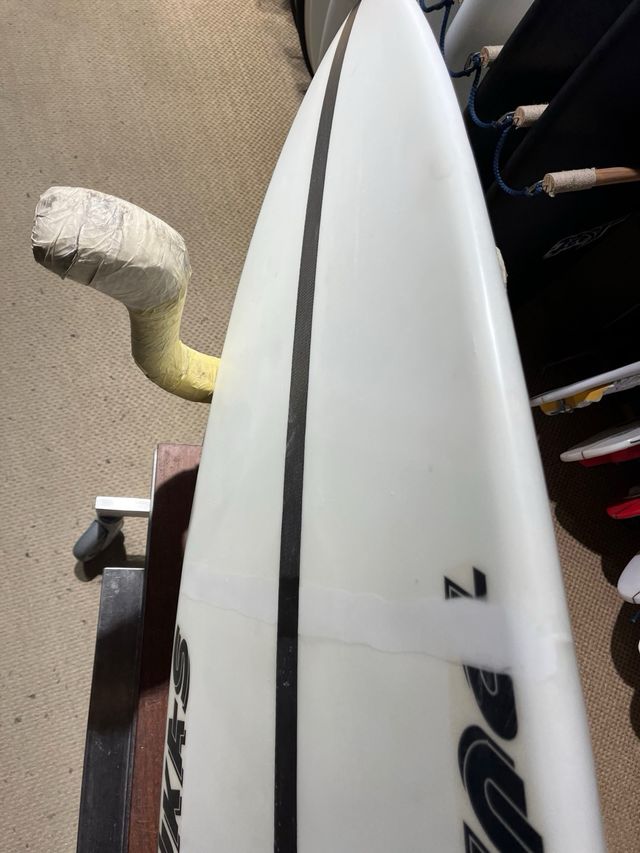 Tabla Surf Pukas Darker Axel Lorentz