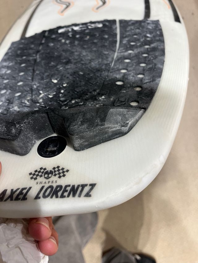 Tabla Surf Pukas Darker Axel Lorentz