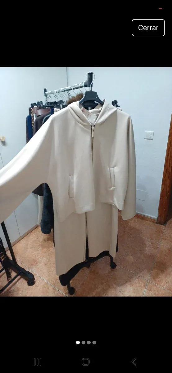 Conjunto chándal beige