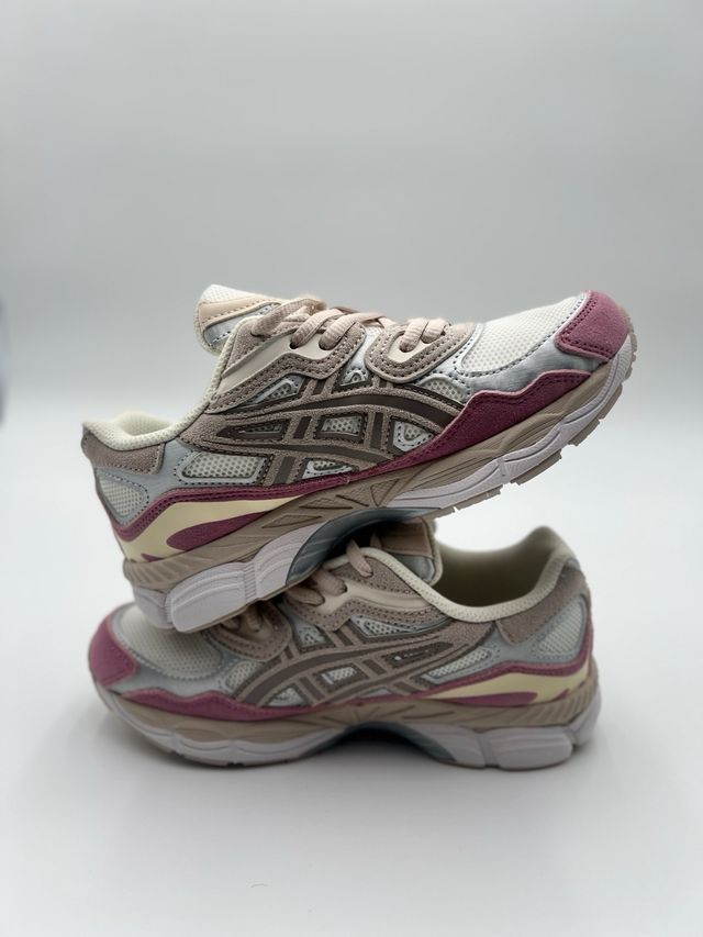 Asics Gel NYC Talla 36 Beige/Rosa