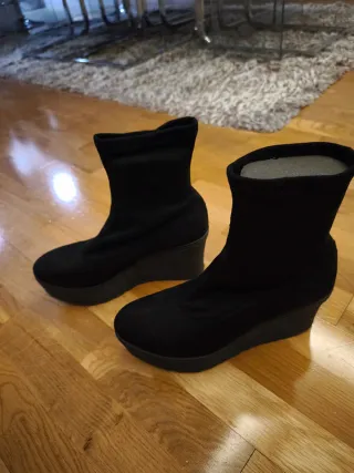 Botín elástico Inuovo negro talla 40